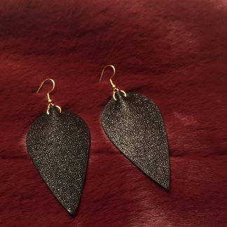 Shiny Black Earrings